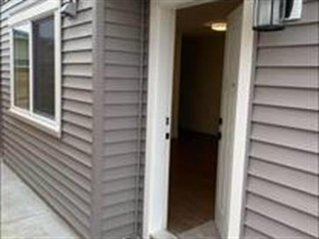 1999$ UNIVERSITY DISTRICT NEW TWO BEDROOM FOR RENT