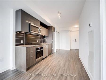 1+1 Bedroom, 1 Bathroom - 100 Dalhousie