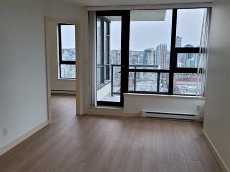 2 bed + 2 bath of Yaletown Park 3