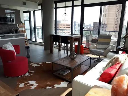 2B,2B + den Fully Furnished Modern | 1002 - 1010 6 St SW, Calgary