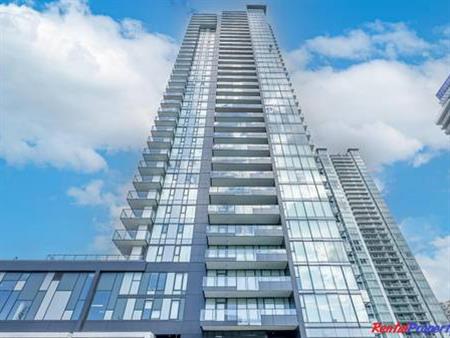 Luxurious condo with Mountain, Bonsor Park and City View in Metrotown