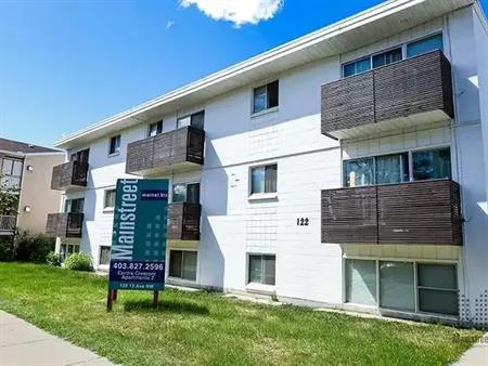 Centre Crescent Apartments 2 | 122 12 Avenue NW, Calgary