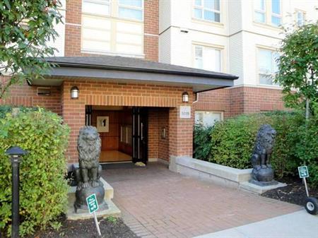 Kwantlen/Lansdowne Mall 3 Bedroom Plus Den Apartment