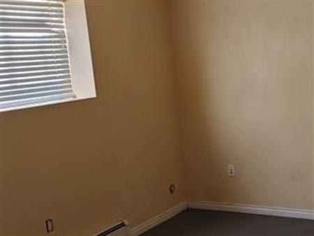 2 Beds 1 Bath House