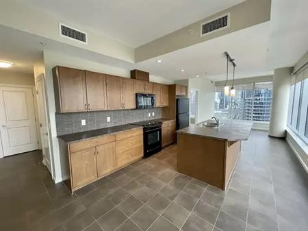 Luxury 2-Bedroom Condo with Downtown Views & Modern Amenities – Move in Today! | 211 13 Ave SE, Calgary