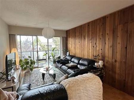 One Bedroom Apartment in Kitsilano