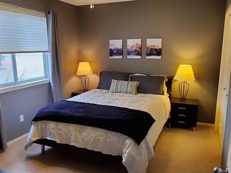 Two private rooms for rent in cozy Cougar Ridge house | Cougar Ridge Dr SW, Calgary