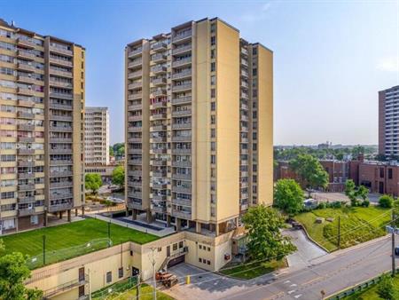 2089 & 2099 Lawrence Ave. W. | 2089 Lawrence Ave. W., North York