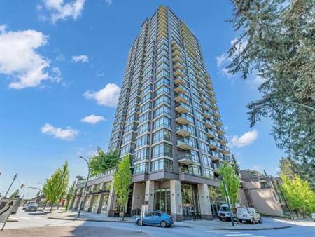 Spacious 2 bed 2 baths condo in the heart of PoCo