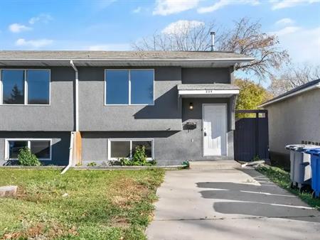 234 Avenue S North | 234 Avenue S North, Saskatoon