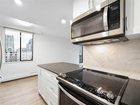 1 bedroom $2699 - Updated, West End Downtown Pets OK