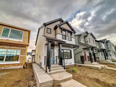 Pet-friendly, Brand New Three Bedroom Home With Double Detached Garage | 4712 Cawsey Terrace Southwest, Edmonton