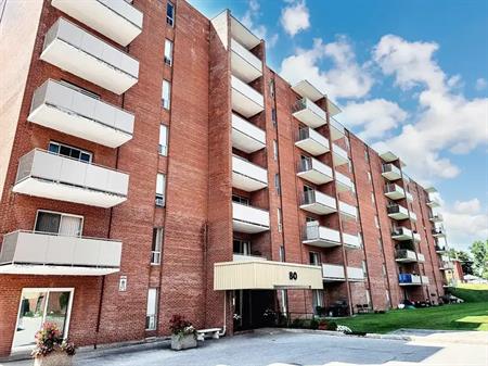 Regency Court Apartments - Speedvale | 80 Speedvale Avenue West, Guelph