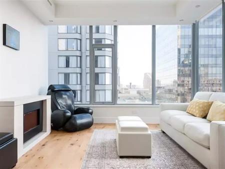 About this Condo in Downtown VW, Vancouver West | 667 Howe Street, Vancouver