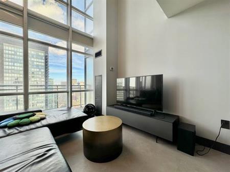 Toronto Furnished Loft Rental – 2 Bed, 2 Bath, City Views