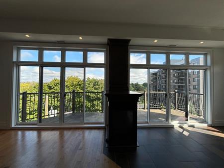 Appartement 71/2 très lumineux avec ascenseur et bureau professionnel