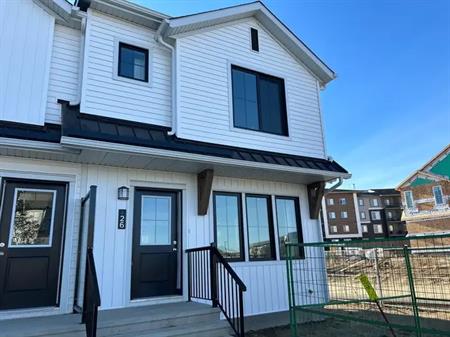 (PN 74) 3 Bed 2 Bath Home with A/C, Quartz Counters & Private Deck | 525 Secord Blvd NW, Edmonton