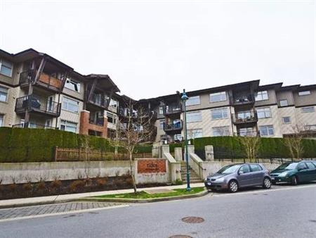 Port Moody Centre 2 Bedroom 2 bath Apt Move in Now close to Park