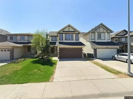 House close to lots of Amenities and schools from Grade 1-12 | Calgary