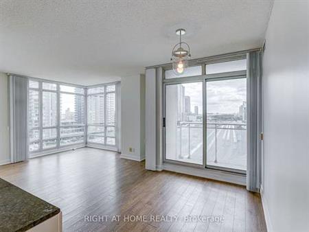 2+1 Bedroom, 2 Bathroom - Apex Condominiums