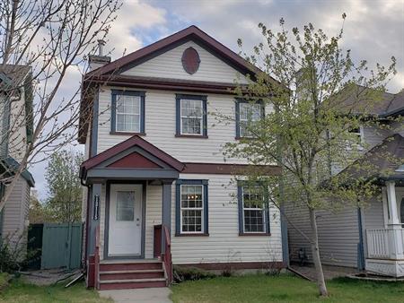 Lovely 4 Bedroom 2.5 Bathroom, Finished Basement | 12115 17 Avenue Southwest, Edmonton