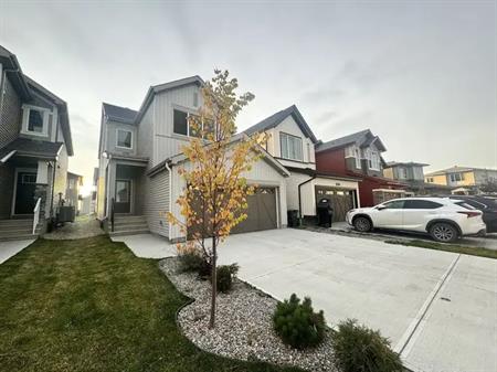 3 + Den house for rent in UPLANDS . (Main level ) | 2528 193 Street, Edmonton