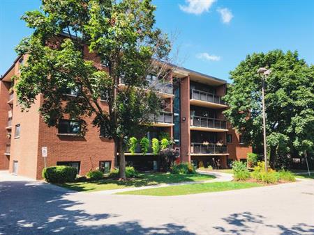 White Oak Apts - ALL INCLUSIVE | 72 William Street, Guelph