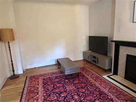 2 bed 1 bath Palmerston and Bloor