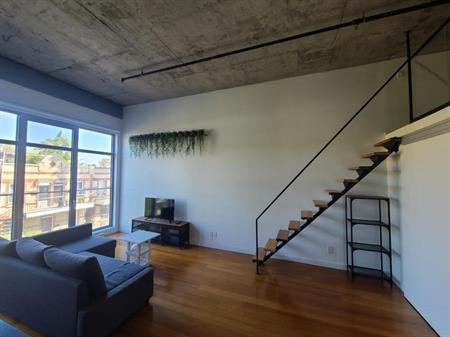 Appartement/Loft meublé à louer au cœur de la Petite-Patrie !