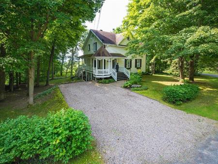 Maison 4 chambres à louer à Saint-Laurent-Ile d'Orleans