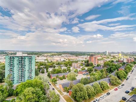 Bel appartement 3 1/2 a 5 minutes de Ottawa