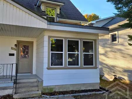 2-Bedroom Unit in Tillsonburg!! | 51 Frank Street, Tillsonburg