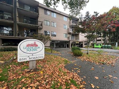 1 BED + 1 BATH + INSUITE STORAGE + 1 PARKING IN RICHMOND