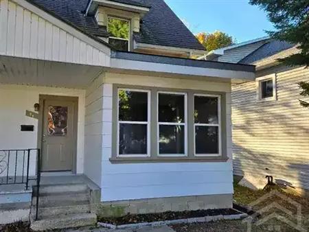 2-Bedroom Unit in Tillsonburg!! | 51 Frank Street, Tillsonburg