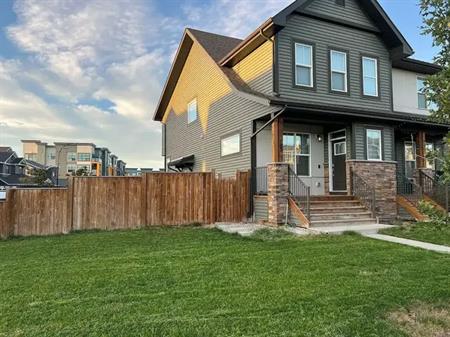 3 Bedroom House in Seton | 133 Seton Terrace Southeast, Calgary