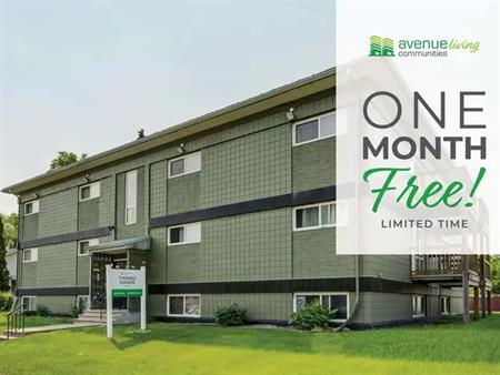 Thomas Manor | 217 8th Street East, Prince Albert