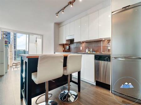 Downtown Vancouver 1Bed 1Bath