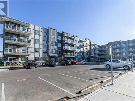 STUNNING APARTMENT IN CARRINGTON - YOUR PERFECT HOME AWAITS! | 80 Carrington Plaza, Calgary