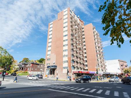 Appartement 1 chambre à louer Notre-Dame-de-Grâce à Tour Girouard