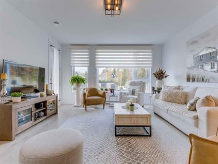 Charmant Appartement 4 1/2 à louer - Sherbrooke / Ascenseur et internet inclus
