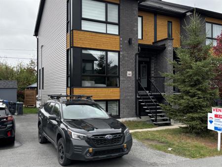 Une Chambre Meublée à Louer