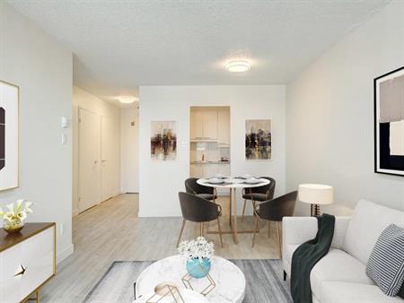 Le Quatre Cent | 100 400 Place Juge Desnoyers, Laval