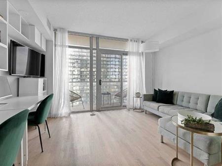 Condo Rental - Stylish 1 Bed, 1 Bath with Balcony, City & Water Views