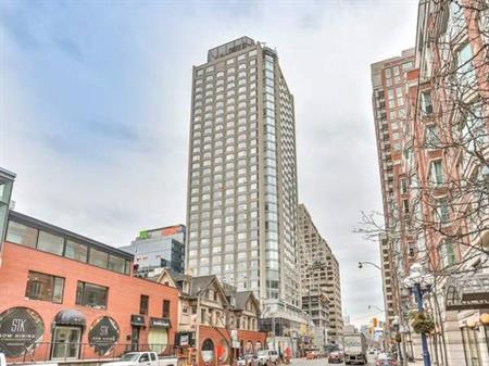 YORKVILLE PLAZA: 1 Bedroom Condo For Rent Downtown Toronto