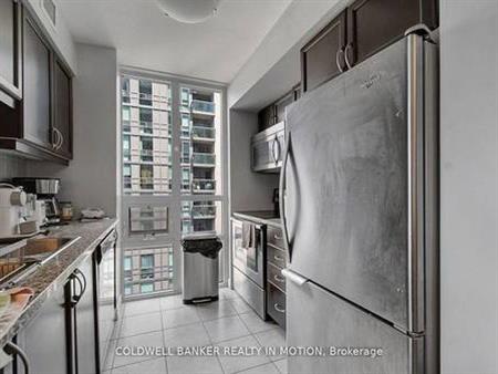 2+1 Bedroom, 2 Bathroom - Infinity Condos