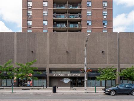 Ouellette Tower Apartments | 737 Ouellette Ave., Windsor