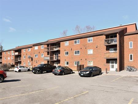 Hungerford Gate | 4000 Hungerford Gate, Kanata