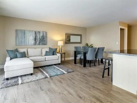 Amherst Village | 103-107 Amherst Drive, Amherstview