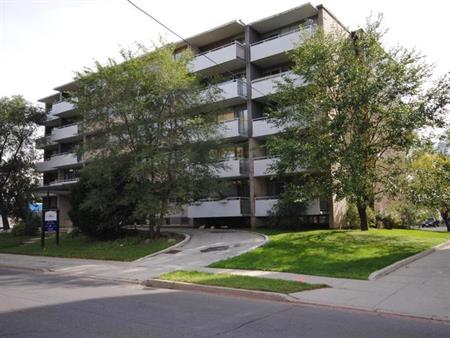 Lawrence Park Apartments | 370 Concession Street, Hamilton