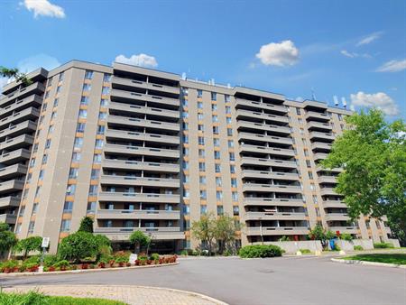 Arlington Apartments | 33 Banner Road, Ottawa